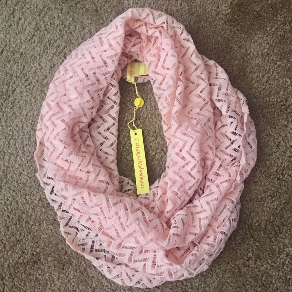 Catherine Malandrino Infinity Scarf - Baby Pink